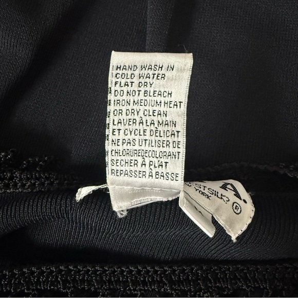 Joseph A’ Qu’est Black Embellished 3/4 Sleeve Blouse. Size M - Picture 10 of 13